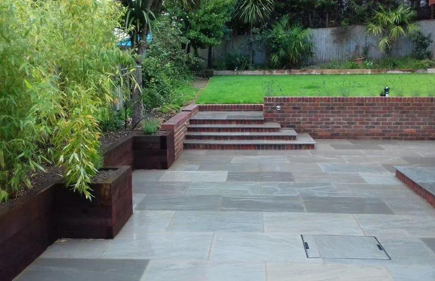 Pavestone Classic Sandstone Project Pack Light Grey (7.2m²)