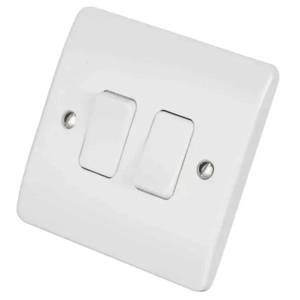 MK K4872WHI Switch 2 Gang 2 Way SP 10A